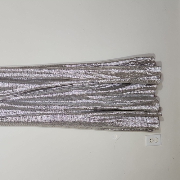 Tahari Arthur S. Levine Women's Silver Cowl Neck Maxi Formal Dress Size 4 - Picture 6 of 11